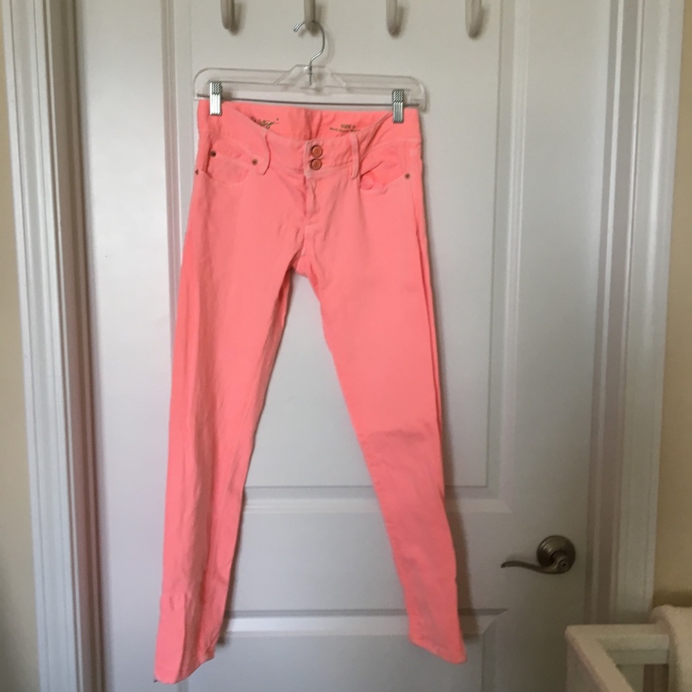 Lilly Pulitzer Worth Skinny Mini Zip